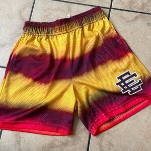 Eric Eman shorts size small